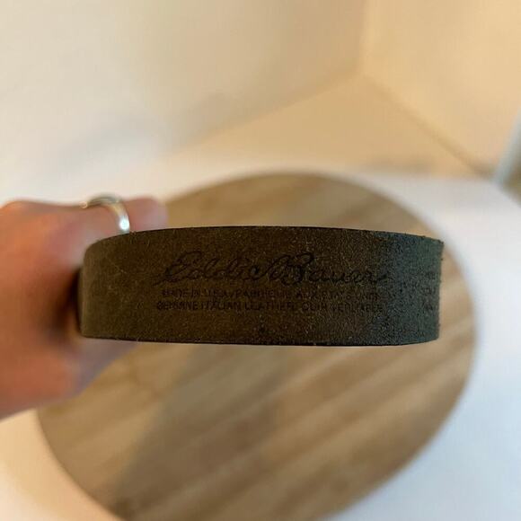 Eddie Bauer USA Made Genuine Italian Leather Worn in Unisex Belt Size XL - Picture 7 of 12